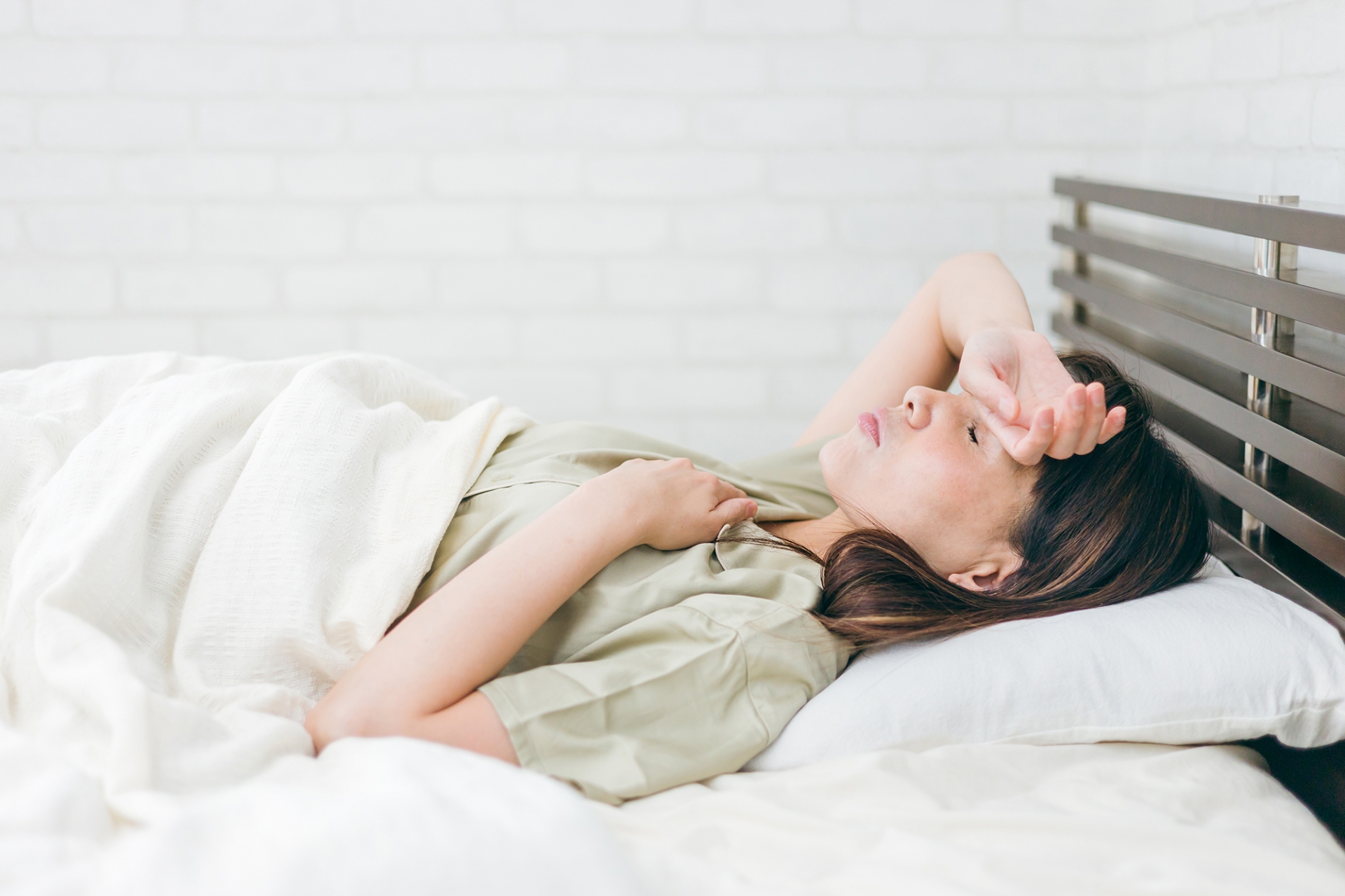 【枚方】眠れない・寝つきが悪い・夜中に目が覚める|自律神経と首から見直す